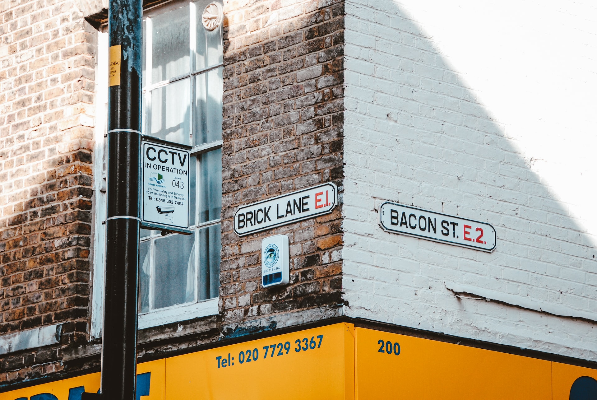 Vilka är Alicia Agnessons bästa secondhandtips i London?